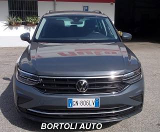VOLKSWAGEN Tiguan usata, con Airbag