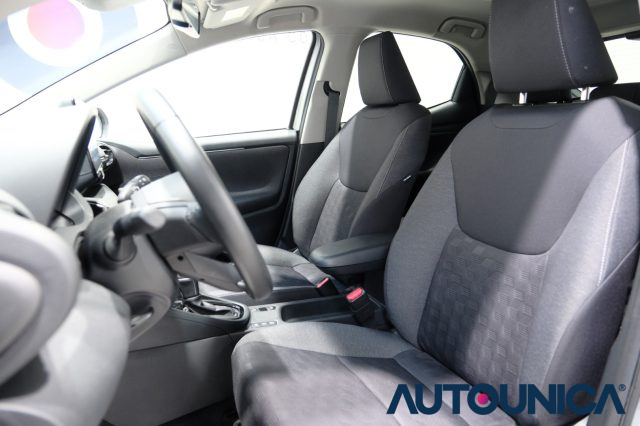 TOYOTA Yaris usata, con Cerchi in lega