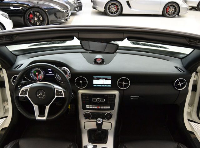 MERCEDES-BENZ SLK 200 usata, con Alzacristalli elettrici