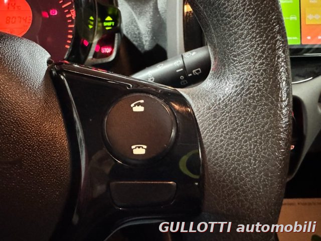 PEUGEOT 108 usata, con Android Auto