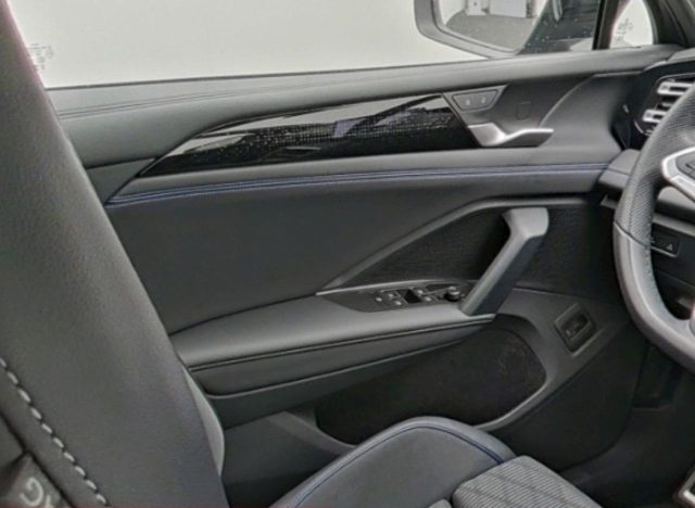 VOLKSWAGEN Tiguan usata, con Boardcomputer