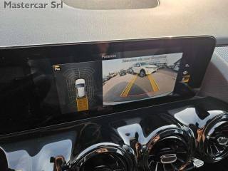 MERCEDES-BENZ GLA 180 usata, con Vetri oscurati