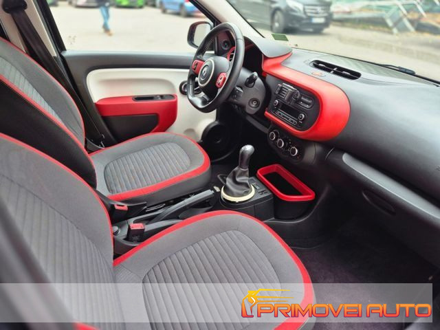 RENAULT Twingo usata, con Airbag