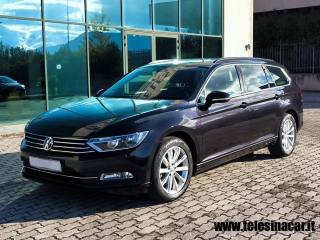 VOLKSWAGEN Passat Variant usata, con Airbag