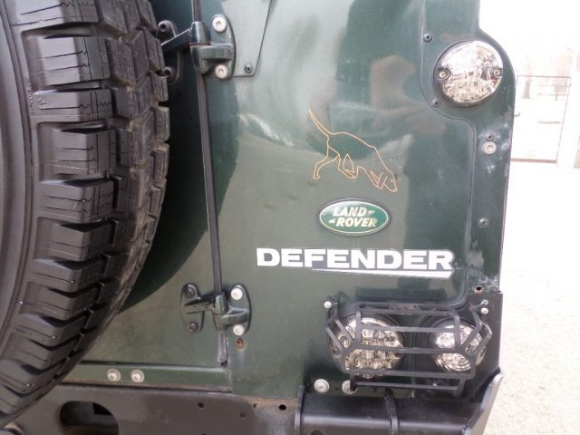 LAND ROVER Defender usata, con Sedile posteriore sdoppiato