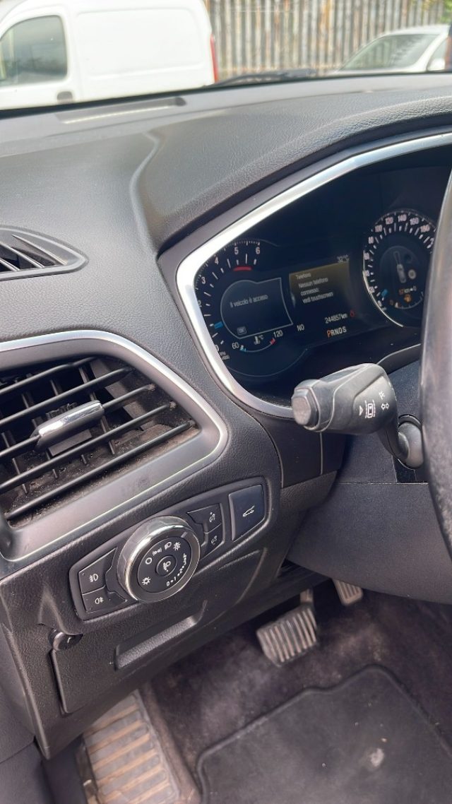 FORD Edge usata, con Bracciolo
