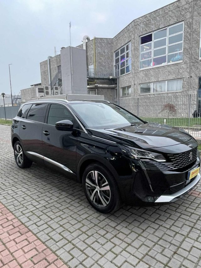 PEUGEOT 5008 usata, con Airbag laterali