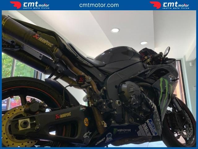 YAMAHA YZF R1 usata 5