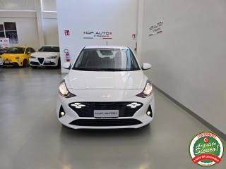 HYUNDAI i10 usata, con Airbag