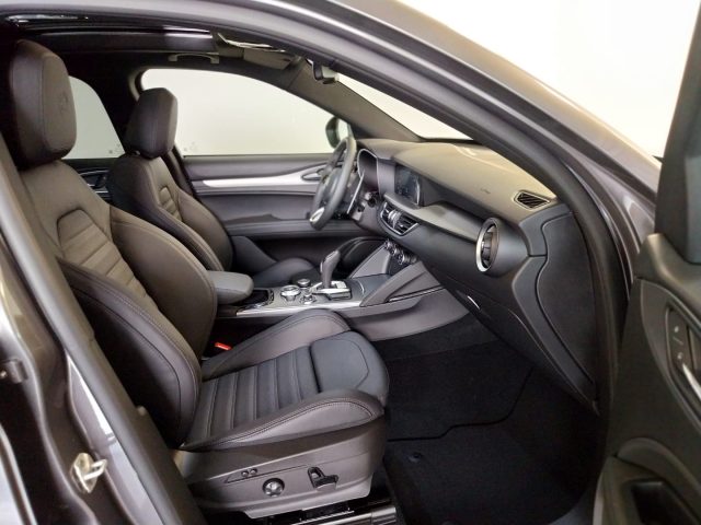ALFA ROMEO Stelvio usata, con Tettuccio apribile
