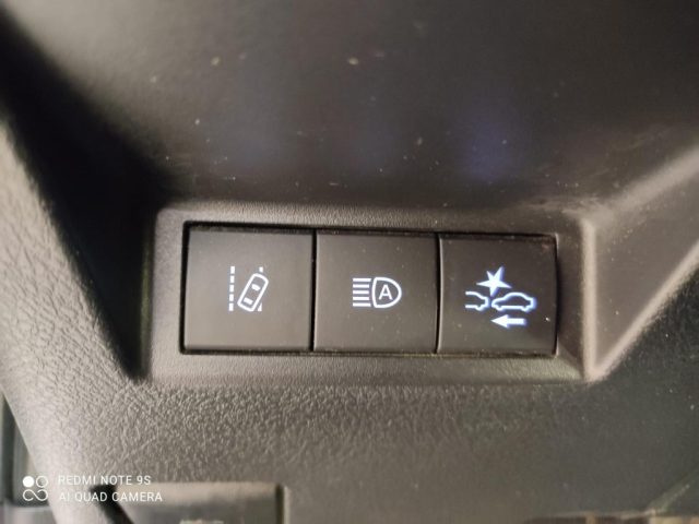 TOYOTA Yaris usata, con Bracciolo