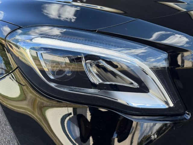 MERCEDES-BENZ GLA 180 usata, con Climatizzatore
