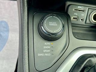 JEEP Cherokee usata, con Fendinebbia