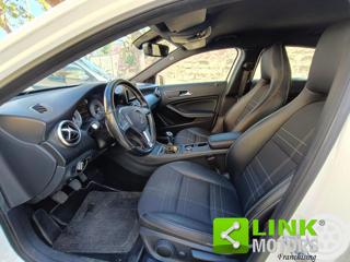 MERCEDES-BENZ A 180 usata, con Isofix