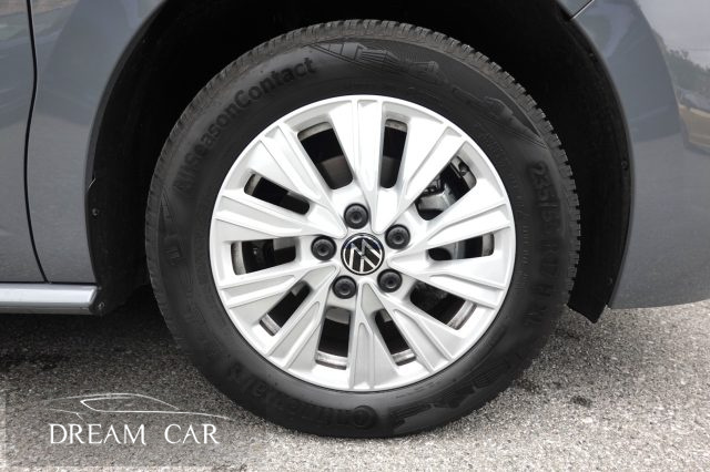 VOLKSWAGEN Multivan usata, con Gancio traino