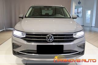 VOLKSWAGEN Tiguan usata, con Autoradio