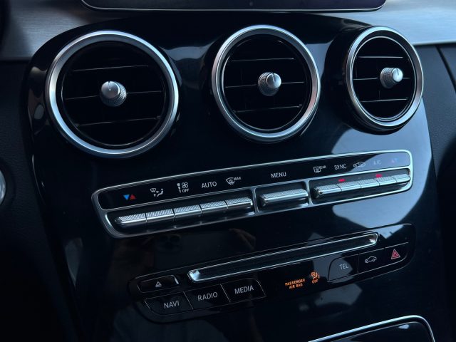 MERCEDES-BENZ C 220 usata, con Fendinebbia