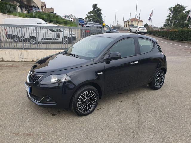 LANCIA Ypsilon usata, con Airbag