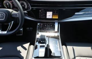 AUDI Q8 usata, con Chiusura centralizzata