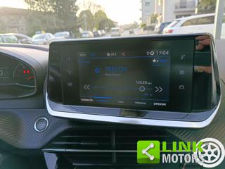 PEUGEOT 2008 usata, con Touch screen