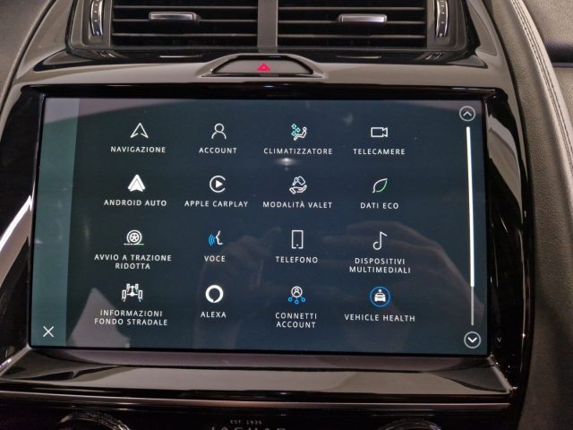 JAGUAR E-Pace usata, con Sistema di navigazione