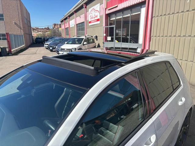 VOLKSWAGEN Golf GTI usata, con Autoradio