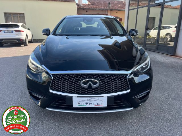 INFINITI Q30 usata, con Airbag