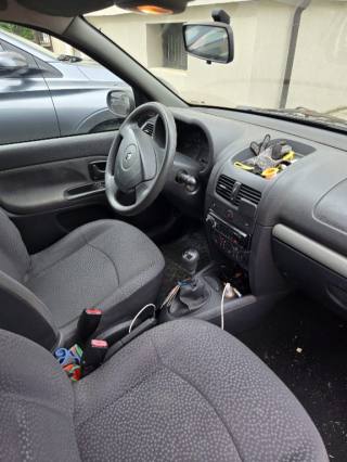 RENAULT Clio usata 8