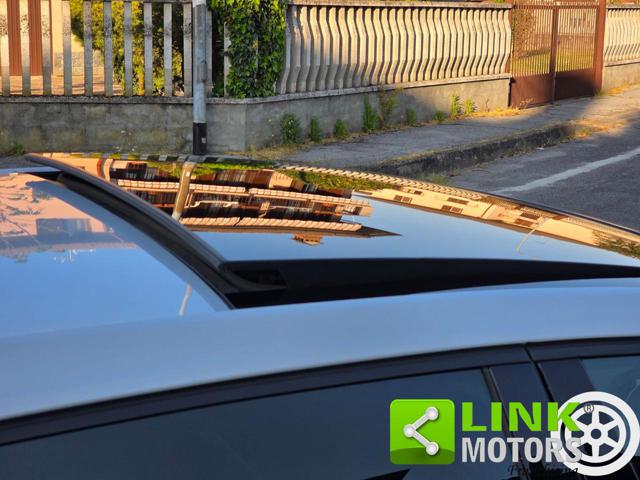 VOLKSWAGEN Golf GTI usata, con Controllo automatico clima