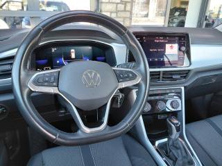 VOLKSWAGEN T-Roc usata, con USB