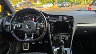 VOLKSWAGEN Golf usata, con Park Distance Control