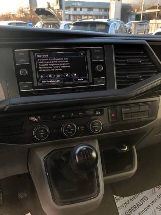 VOLKSWAGEN Caravelle usata, con Autoradio digitale