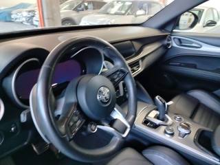 ALFA ROMEO Stelvio usata, con Specchietti laterali elettrici