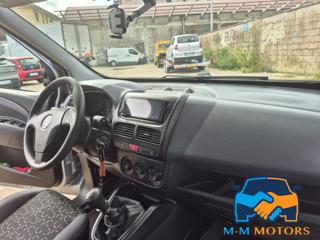 FIAT Doblo usata, con Sedile posteriore sdoppiato