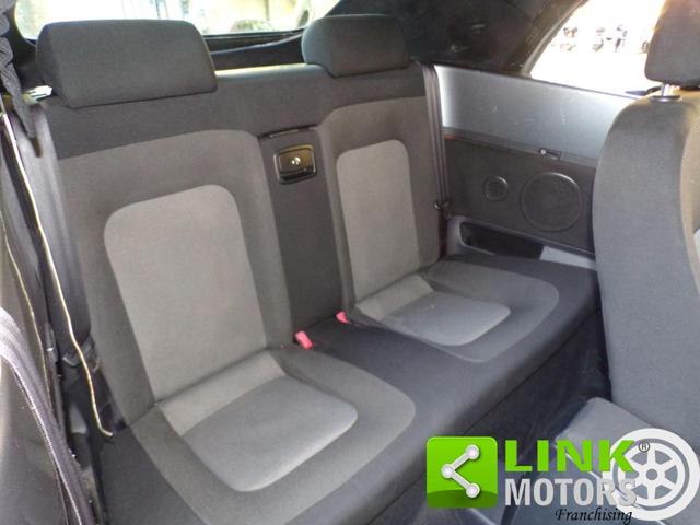 VOLKSWAGEN New Beetle usata, con Divisori per bagagliaio