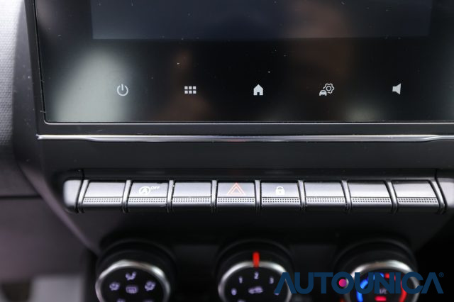 RENAULT Clio usata, con Bluetooth