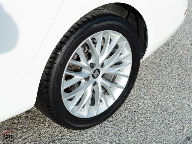 SEAT Leon usata, con USB