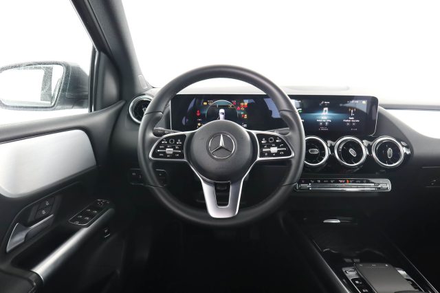 MERCEDES-BENZ CLA usata 5