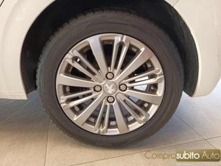PEUGEOT 208 usata 27