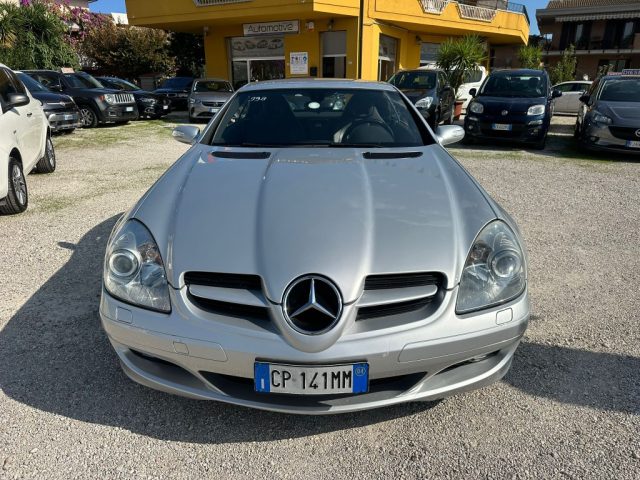 MERCEDES-BENZ SLK 200 usata, con Airbag