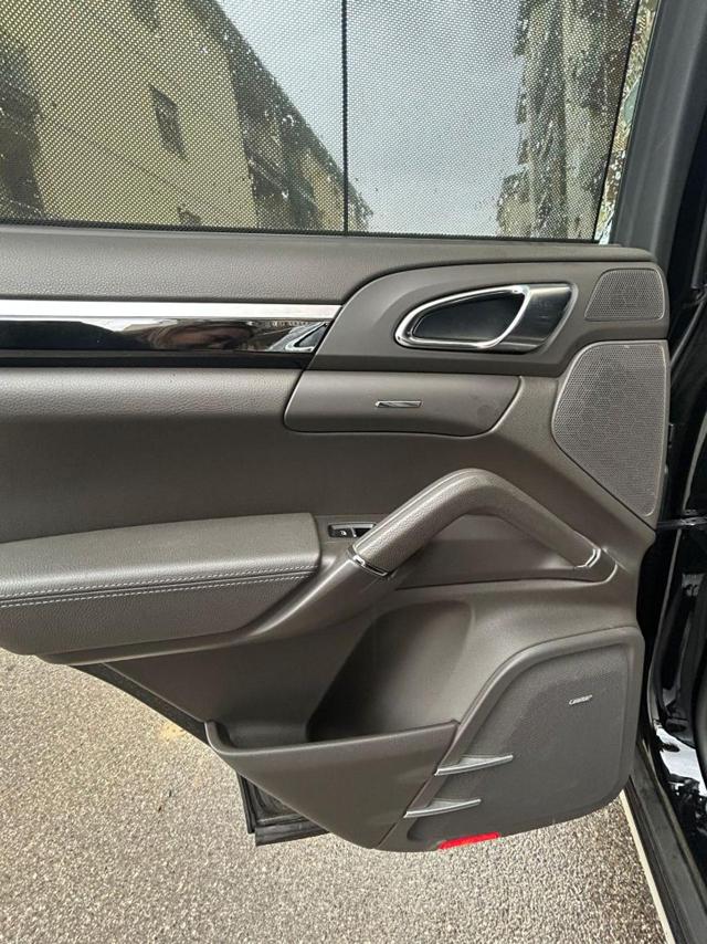 PORSCHE Cayenne usata, con Cruise Control