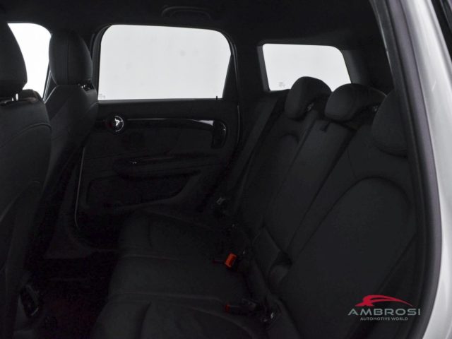 MINI Countryman usata 9