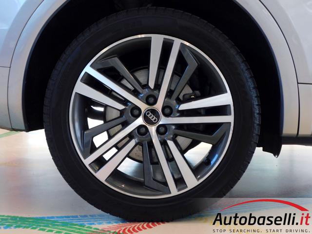 AUDI Q5 usata, con Autoradio digitale