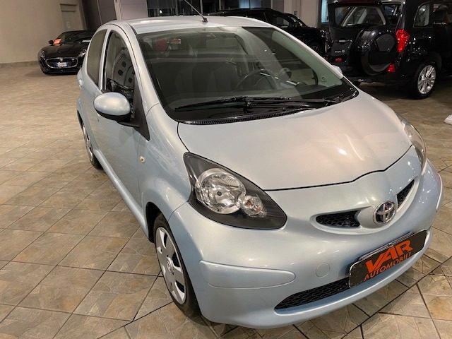 TOYOTA Aygo usata, con ABS