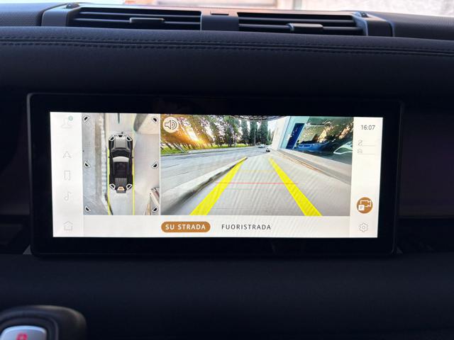 LAND ROVER Defender usata, con Volante multifunzione