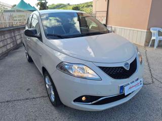 LANCIA Ypsilon usata, con Sensori di parcheggio posteriori