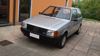 FIAT Uno usata, con Pneumatici quattro stagioni
