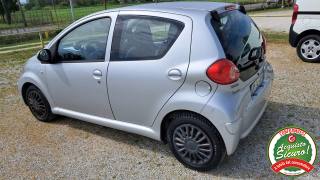 TOYOTA Aygo usata, con Airbag