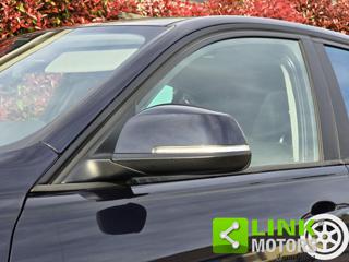 BMW 330 usata, con USB