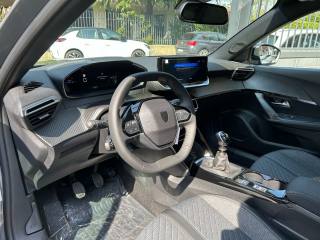 PEUGEOT 2008 usata, con Autoradio
